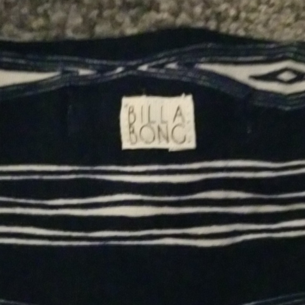Billabong fitted mini skirt - Picture 3 of 3